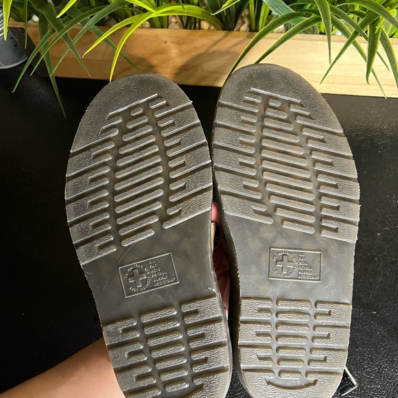 Dr. Martens CLARISSA II BETTY BOOP VEGAN SANDALS Womens UK4 US6 EU37 - Picture 6 of 8